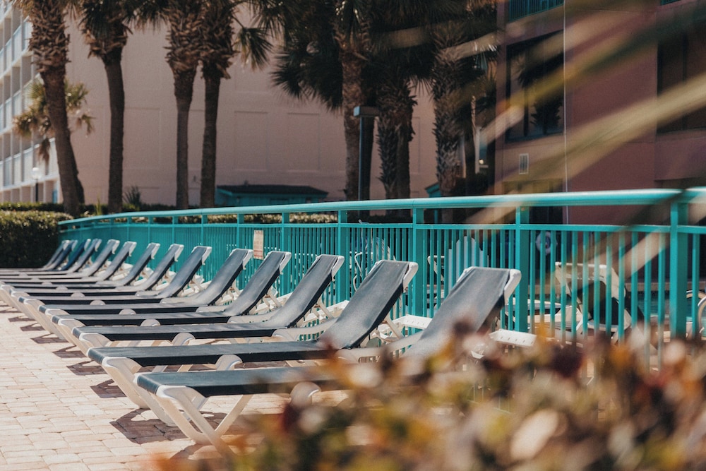 Sandcastle Oceanfront Resort South Beach - photo 43