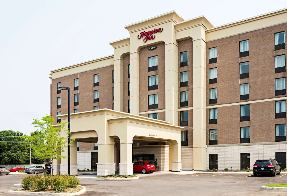 Hampton Inn Ottawa Airport