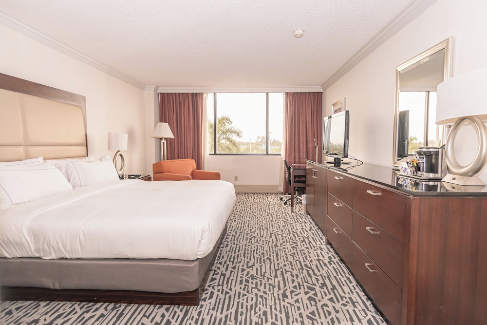 Hilton Palm Beach PBI - photo 48