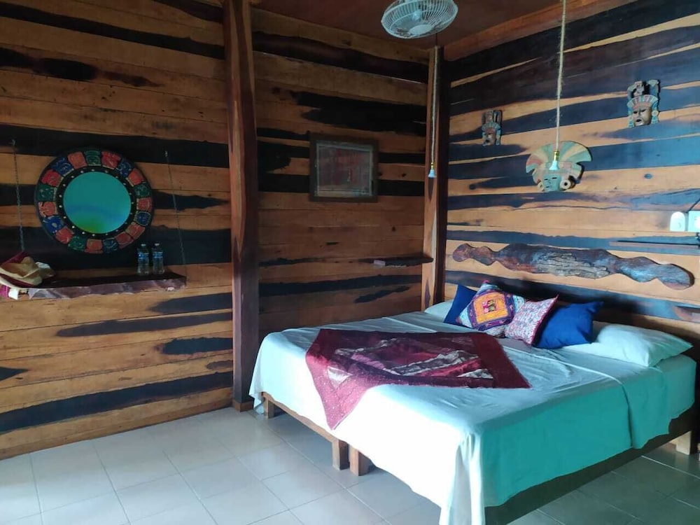 Cabanas Huay 21212572 — Huay Pix