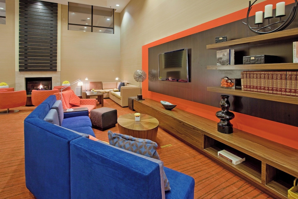 Courtyard by Marriott Salt Lake City Airport - photo 6