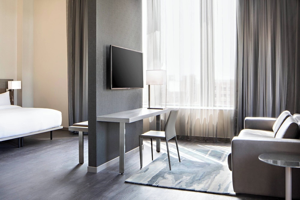 AC Hotel by Marriott Grand Rapids Downtown - photo 19
