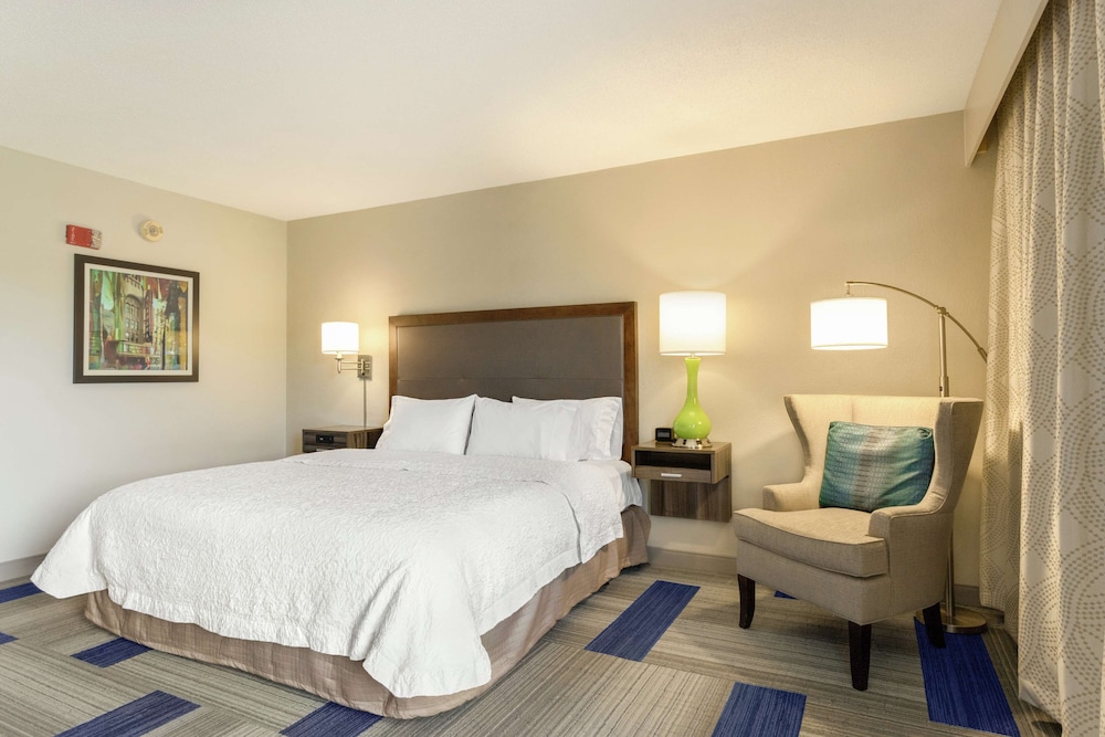 Hampton Inn Birmingham Trussville - photo 20