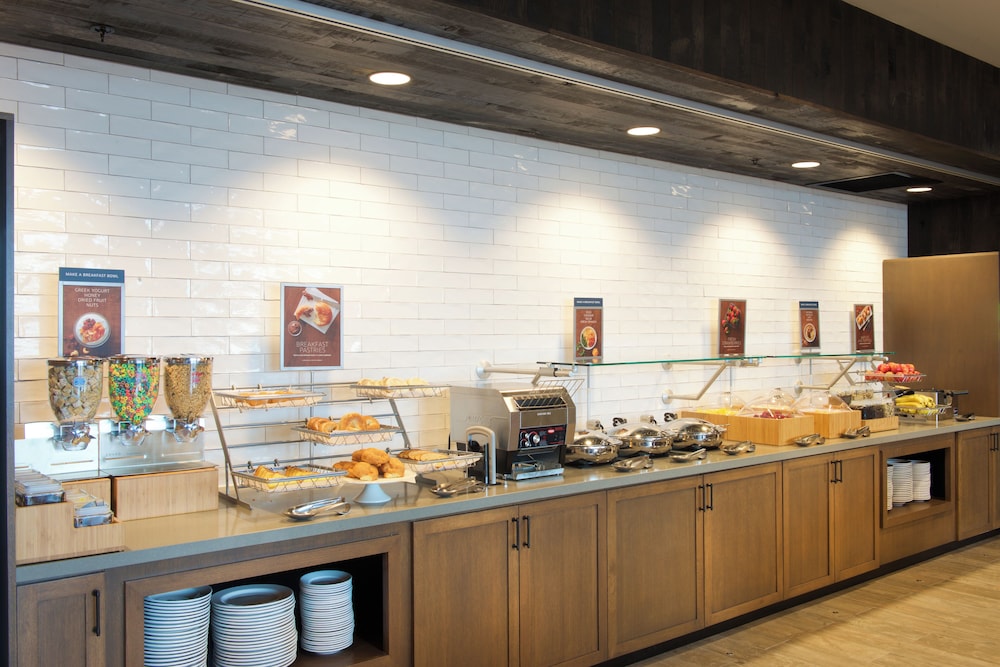 SpringHill Suites by Marriott Bend - photo 32