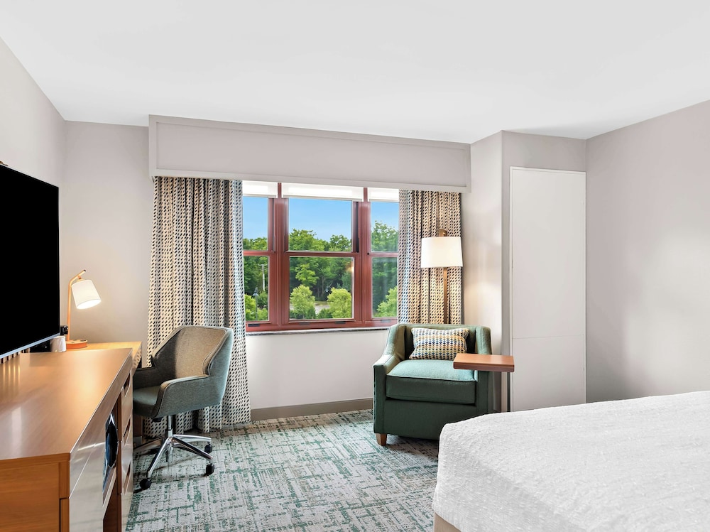 Hampton Inn & Suites Lake Placid - photo 14