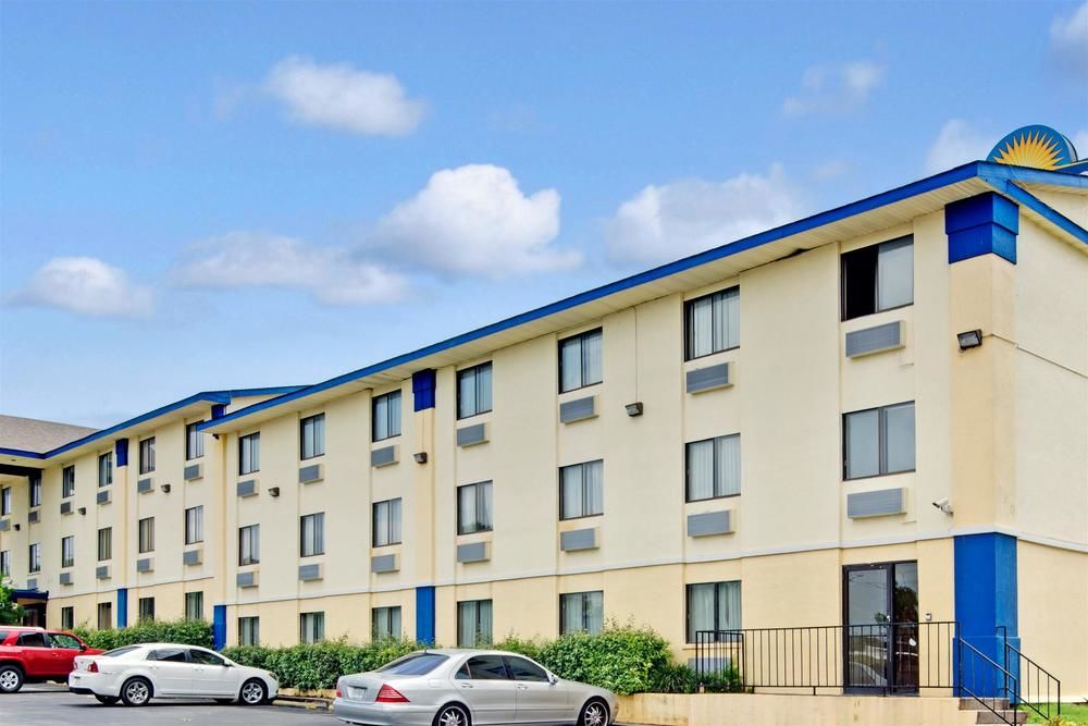 Days Inn Austin Crossroads - photo 8
