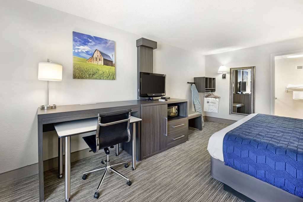 Best Western Dickson - photo 13