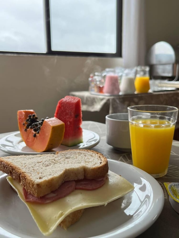 Acomodare Hotel — hotel in Tubarao