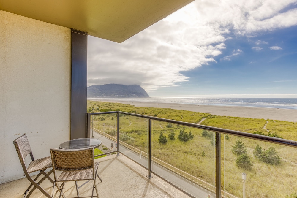 Sand & Sea Resort Condominiums - photo 704