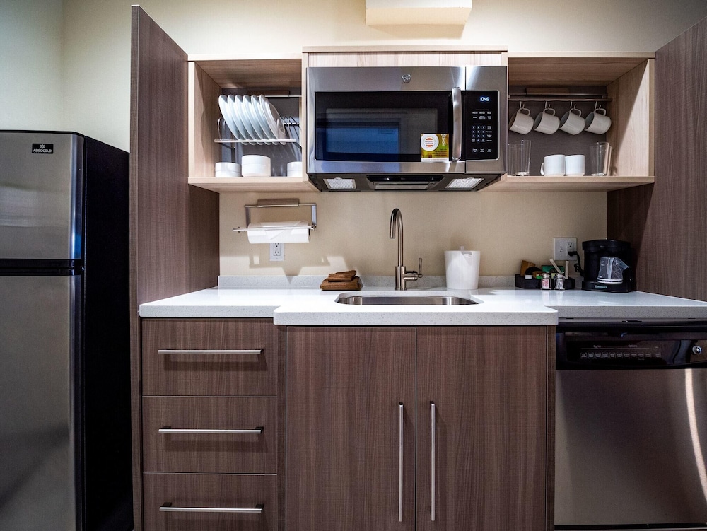 Home2 Suites by Hilton Middletown - photo 13