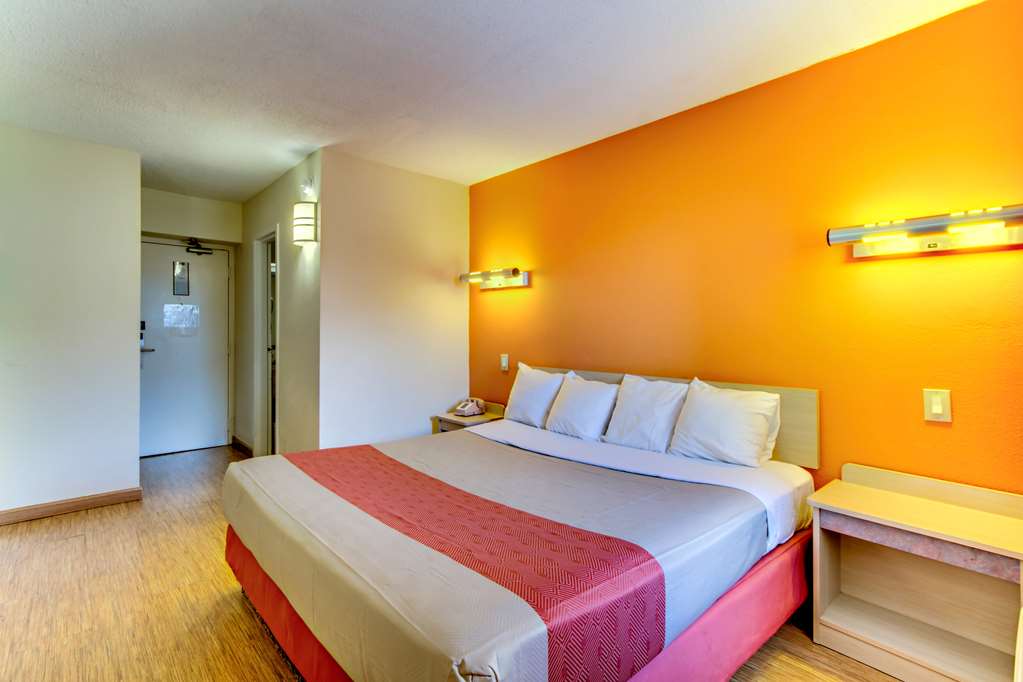 Motel 6 Washington DC - photo 8