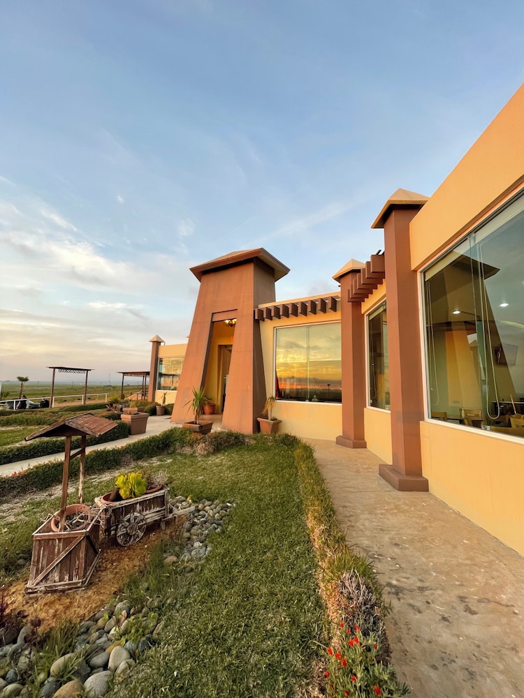 Hotel Paraiso Colonet in Ensenada, Mexico