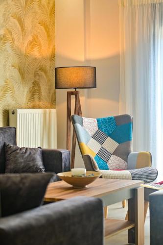 Nychome — 4-Star Luxury Hotel in Gazi, Greece