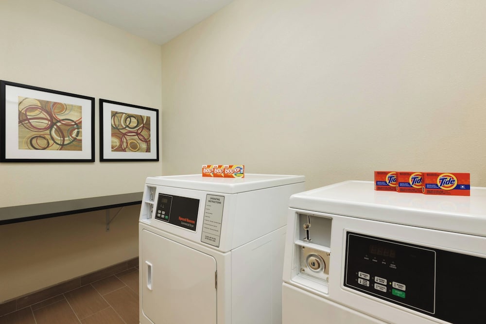 Fairfield Inn & Suites Colorado Springs Air Force Academy - photo 21