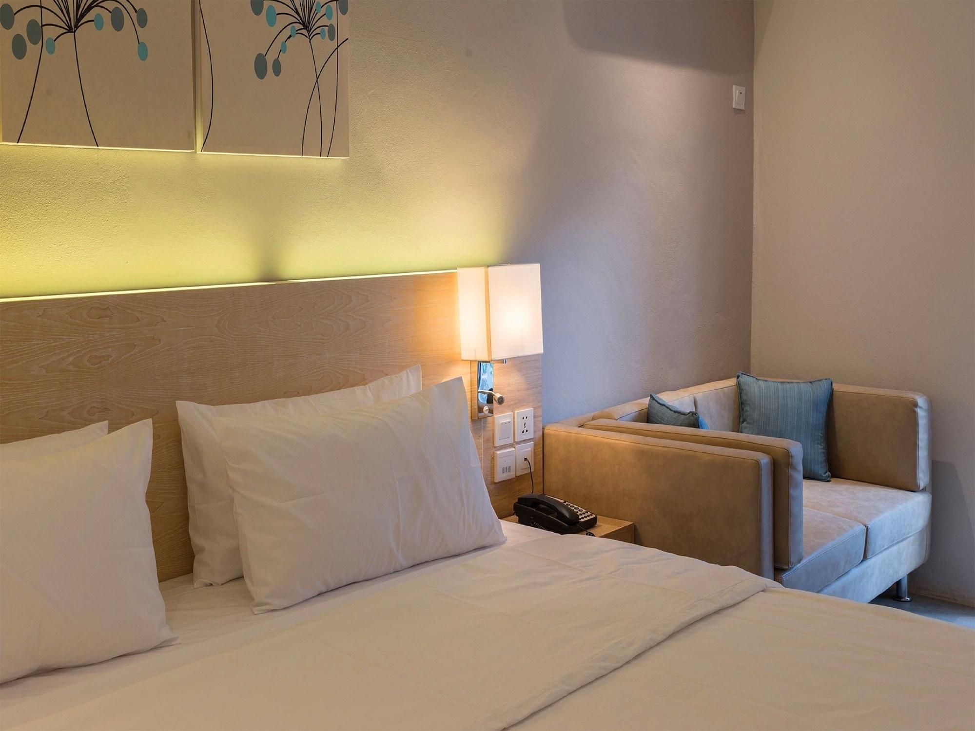 Pereybere Hotel & Spa in Tamarin, Mauritius