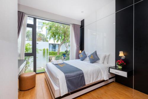 Palm Villa 41 — 4-Star Luxury Hotel in Vung Tau, Vietnam