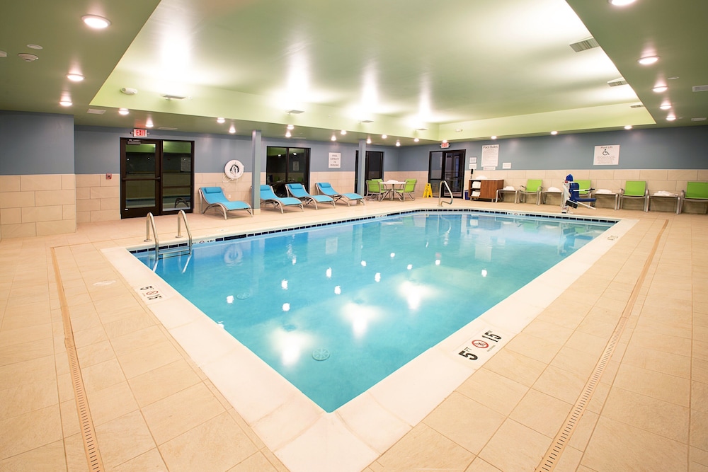 Holiday Inn Express & Suites Wentzville St Louis West by IHG - photo 11