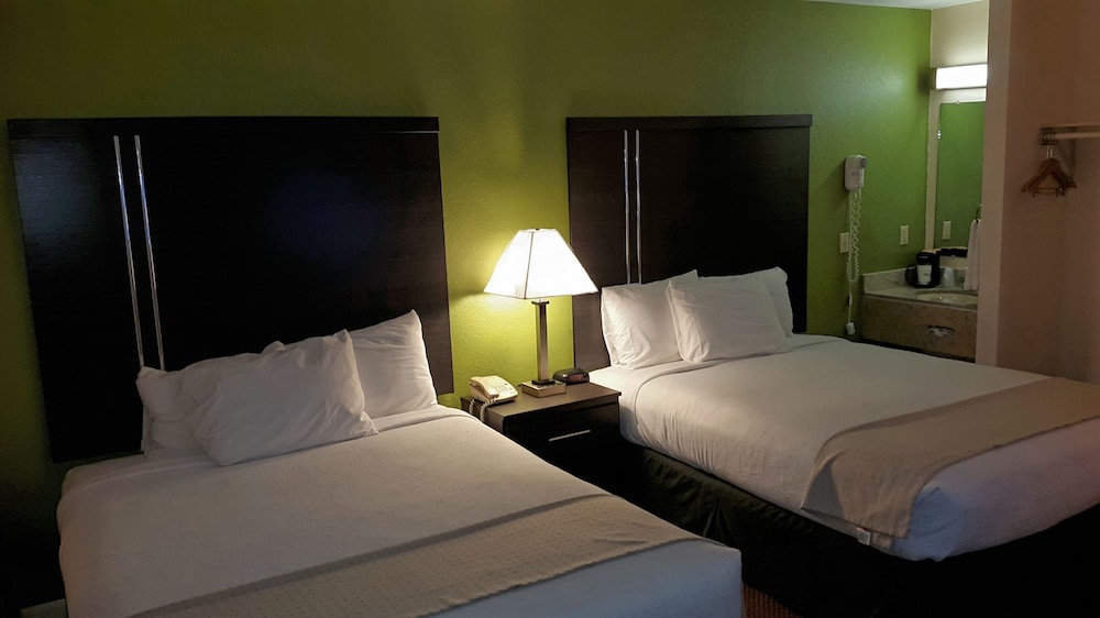 Mountain Valley Inn Dillard - photo 9