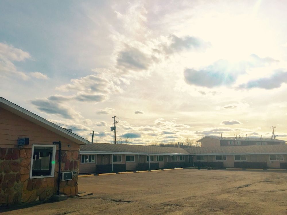 Hillcrest Motel — hotel in Manning