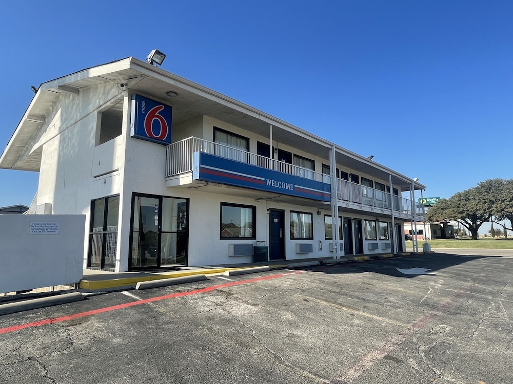 Motel 6 Denton Tx Unt - photo 50