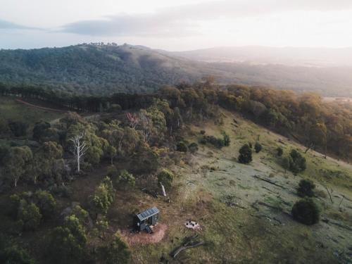 Hidden Off Grid Escape with Epic Views Orla - last minute hotel in Unknown City