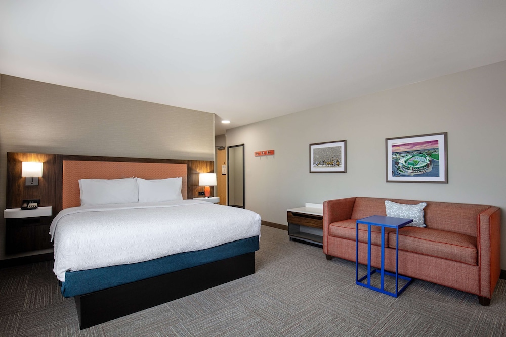 Hampton Inn by Hilton Green Bay Stadium - photo 6