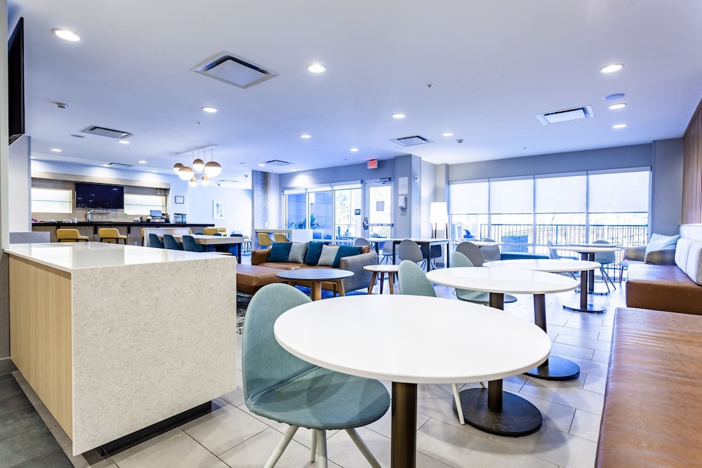 TownePlace Suites by Marriott Raleigh University Area - photo 64