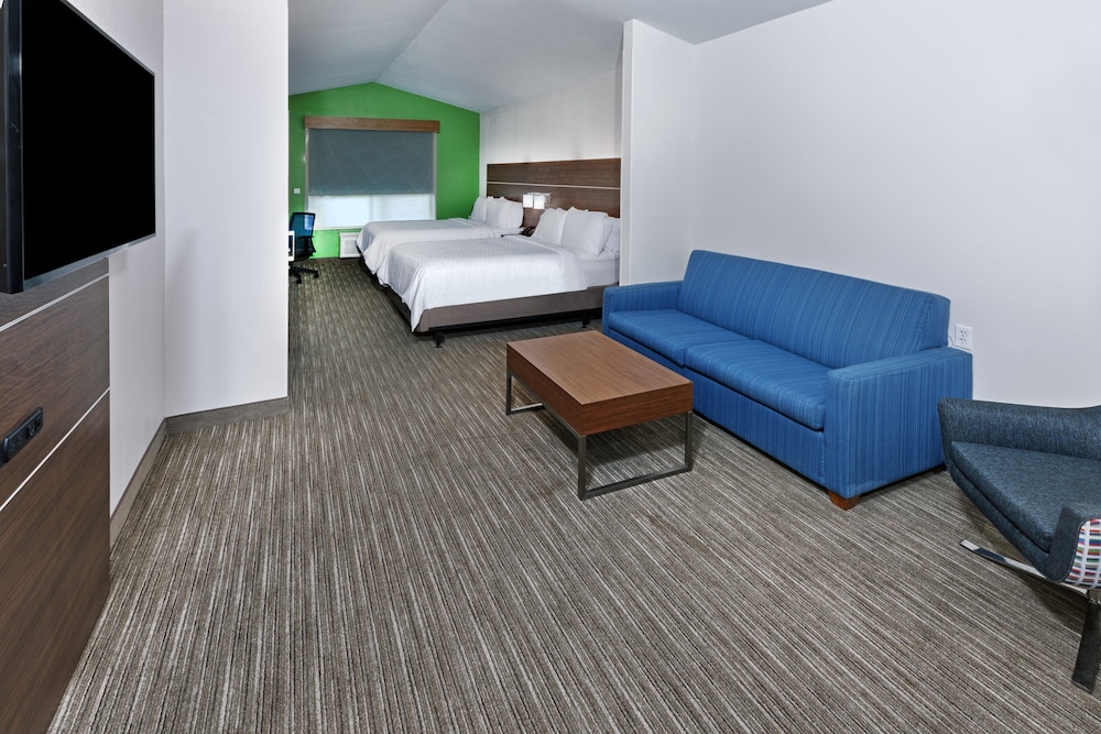 Holiday Inn Express & Suites West an IHG Hotel - photo 4