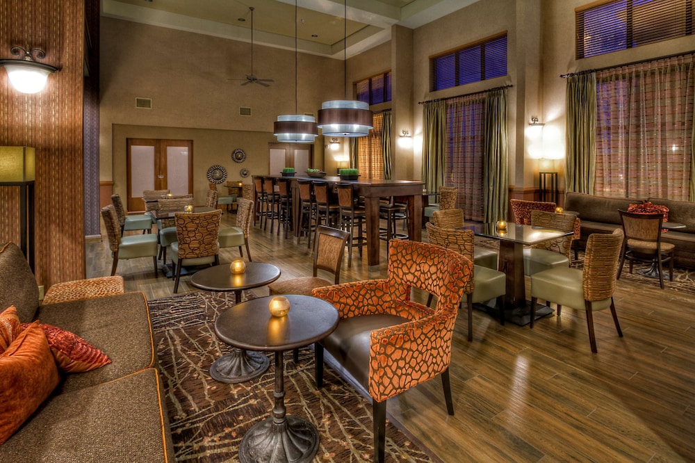 Hampton Inn & Suites Kalamazoo Oshtemo - photo 3