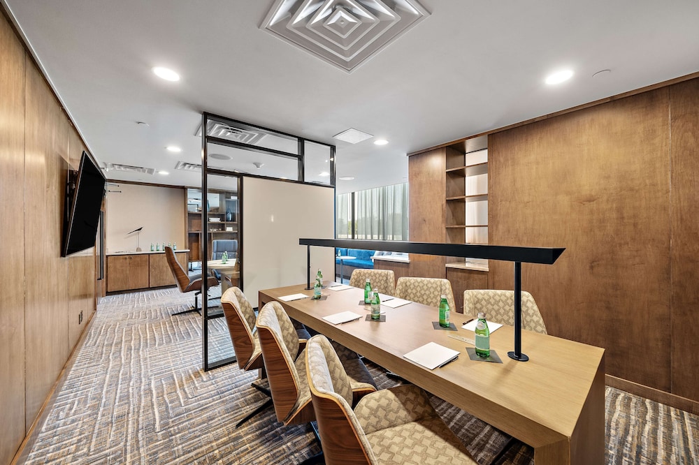 Hilton College Station & Conference Center - photo 84