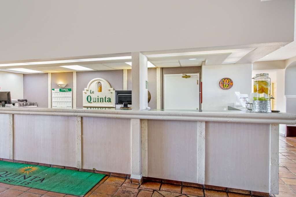 La Quinta Inn by Wyndham Las Cruces Mesilla Valley - photo 4