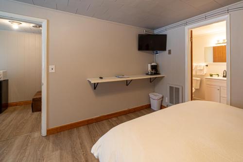 Star Gate Motel - photo 14