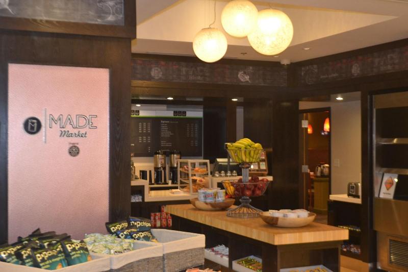 DoubleTree by Hilton Washington DC Crystal City - photo 227
