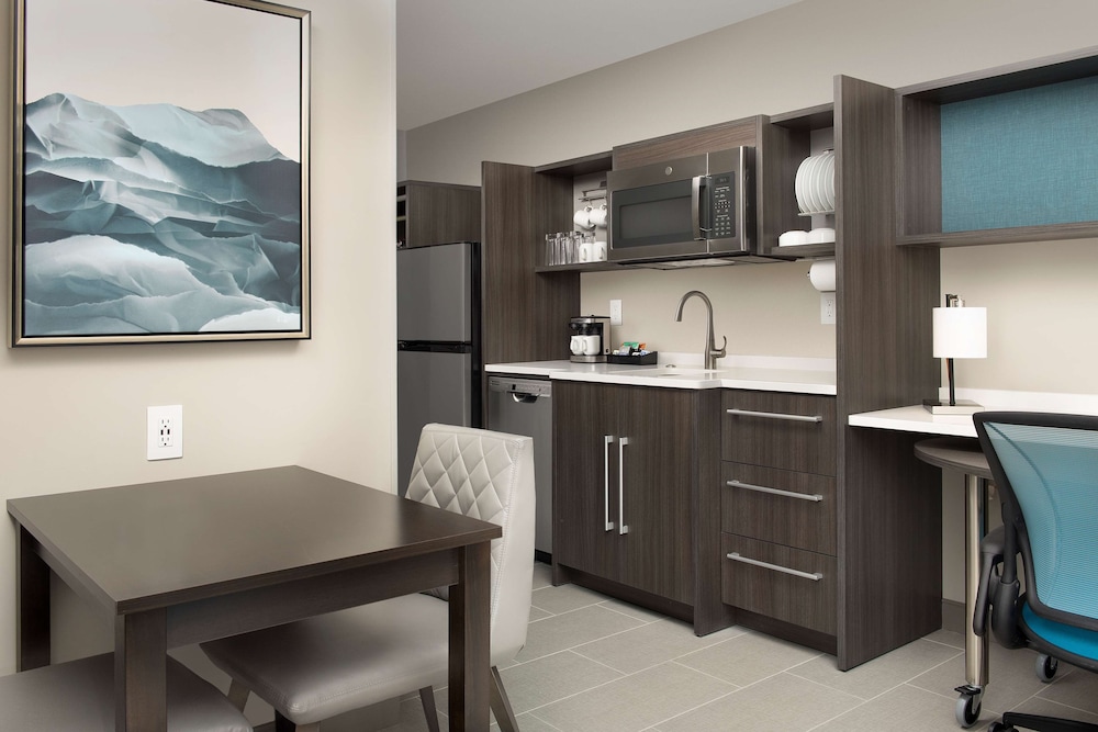 Home2 Suites by Hilton Denver Central Park - photo 24