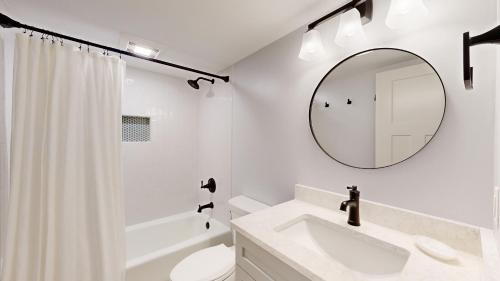 213 Turnberry Village - photo 15