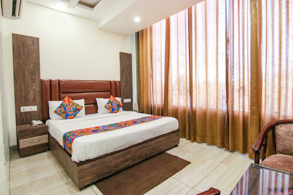 Fabhotel La Vista in Basi, India