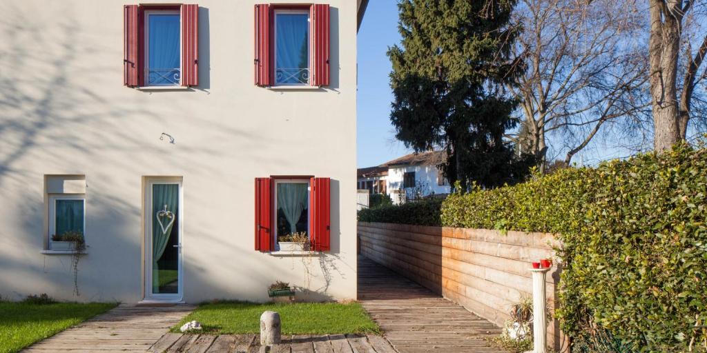 Bed & Breakfast Canova — 4-Star Luxury Hotel in Treviso, Italy