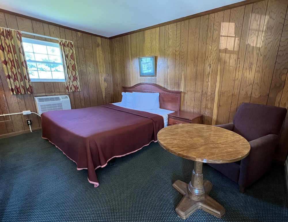 Relax Inn in Natural Bridge - photo 3