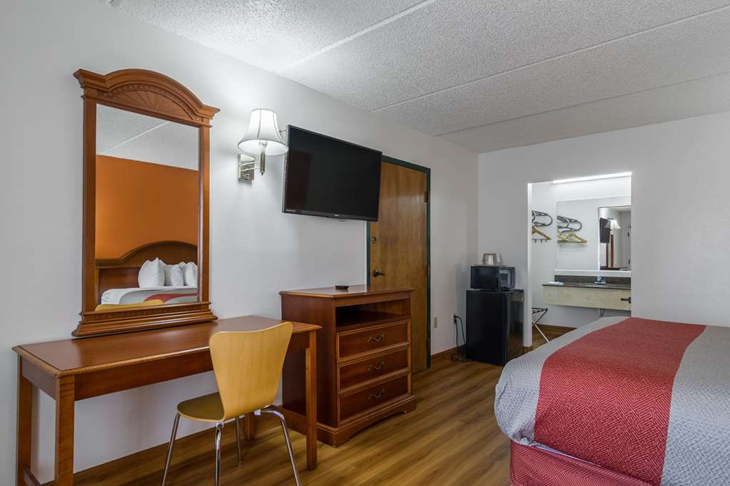 Motel 6 Waycross - photo 9