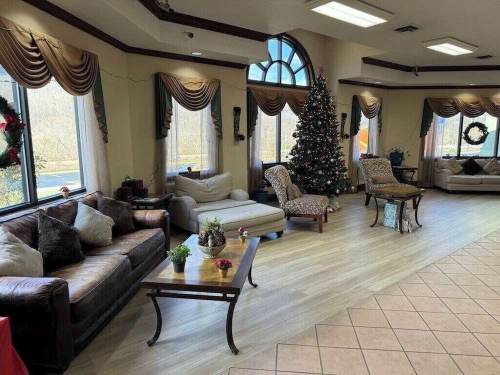 OYO Hotel Harriman near I 40 - photo 2
