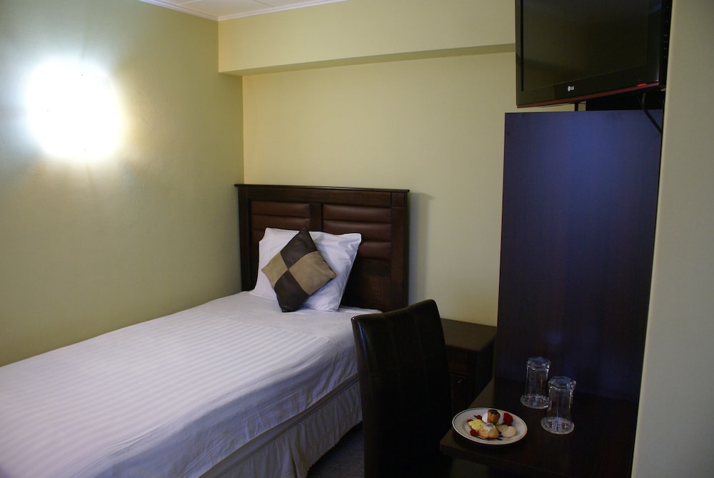 Hotel Baviera — Parral — photo 5