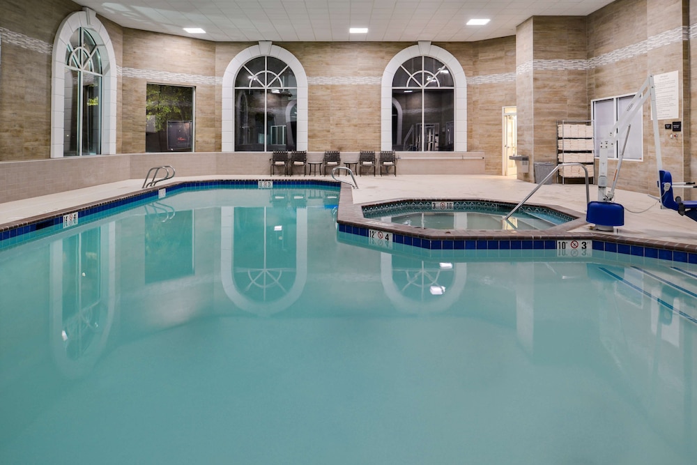 Hampton Inn & Suites Boise Spectrum - photo 93