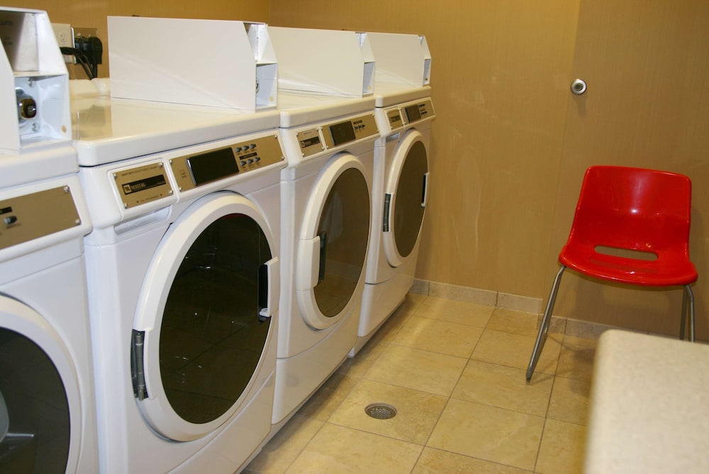Hampton Inn & Suites Salt Lake City University Foothill Dr - photo 59