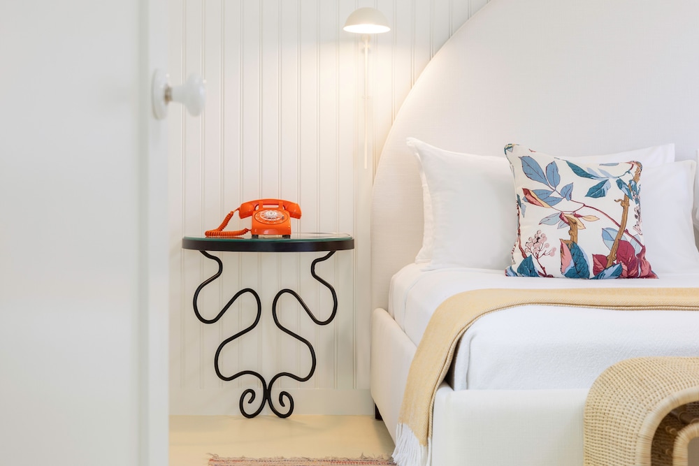 Silver Sands Motel & Beach Bungalows - photo 19
