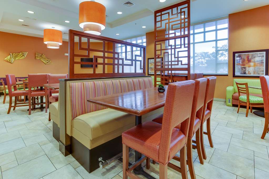 Drury Inn & Suites West Des Moines - photo 8