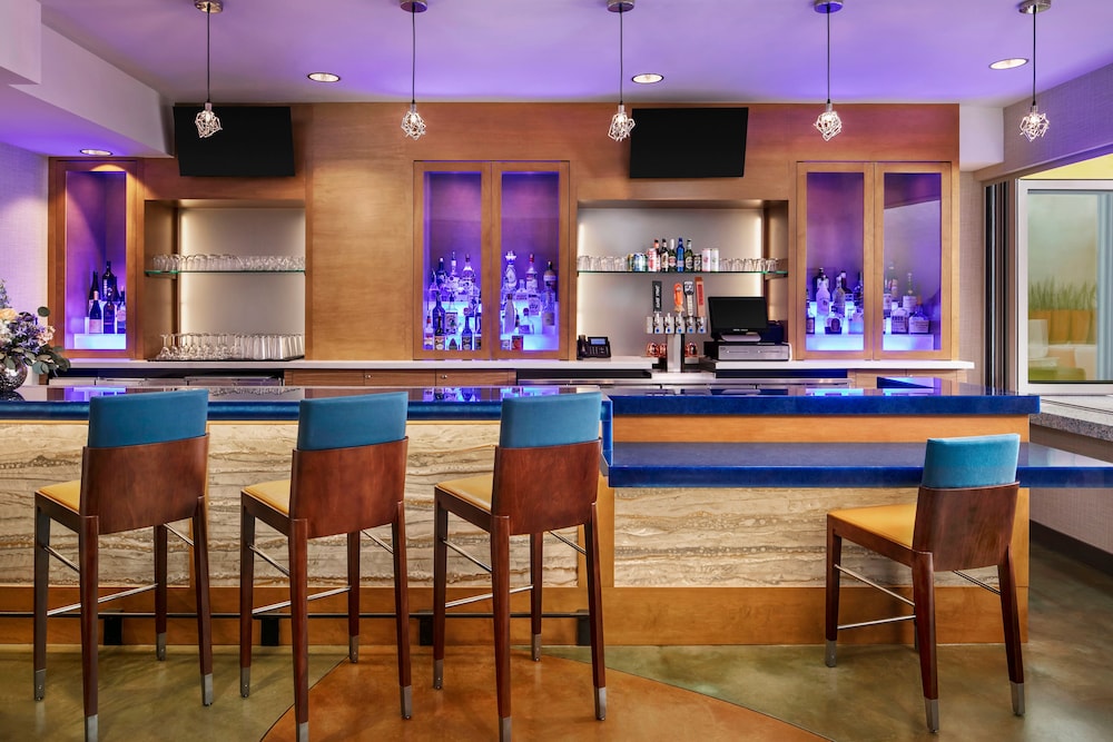 TownePlace Suites by Marriott San Diego Downtown - photo 30