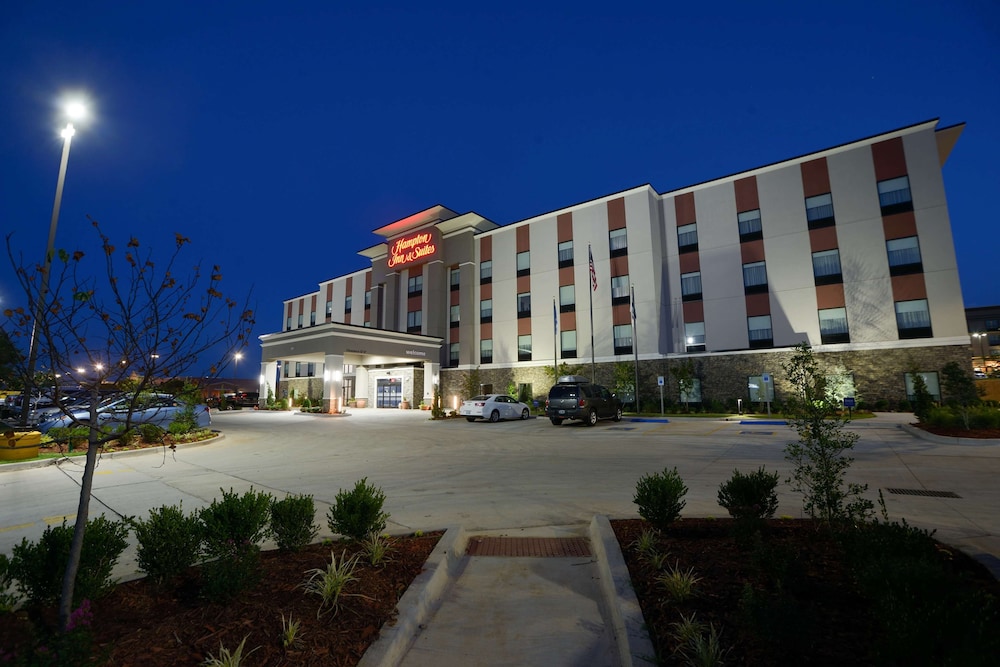 Hampton Inn & Suites Stillwater West - photo 28