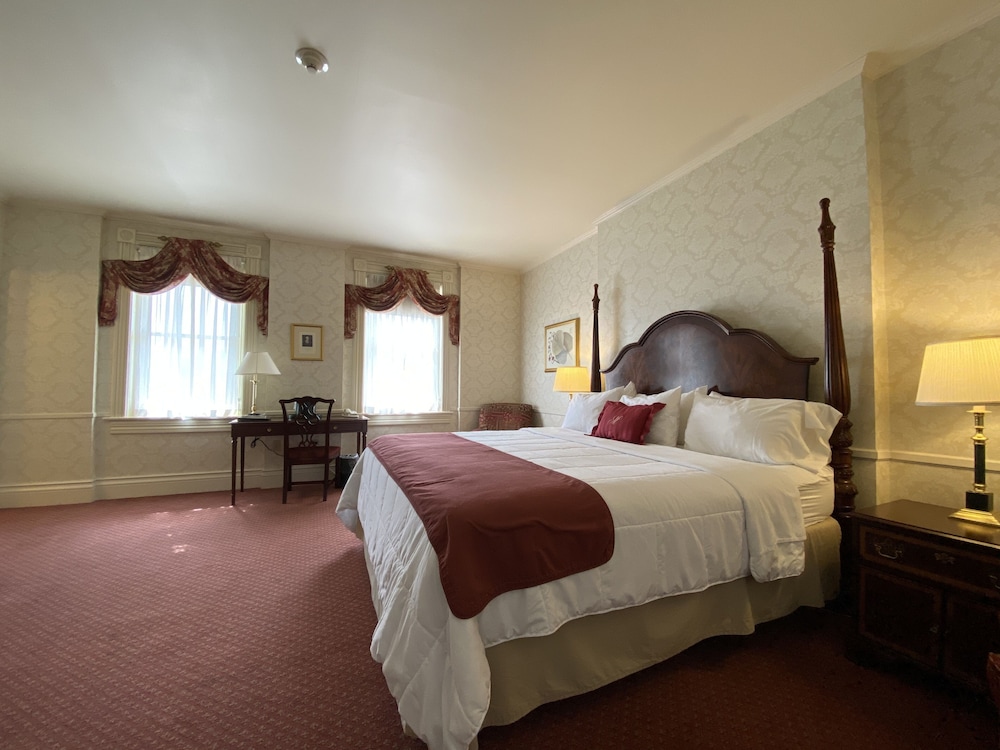 General Morgan Inn - photo 13