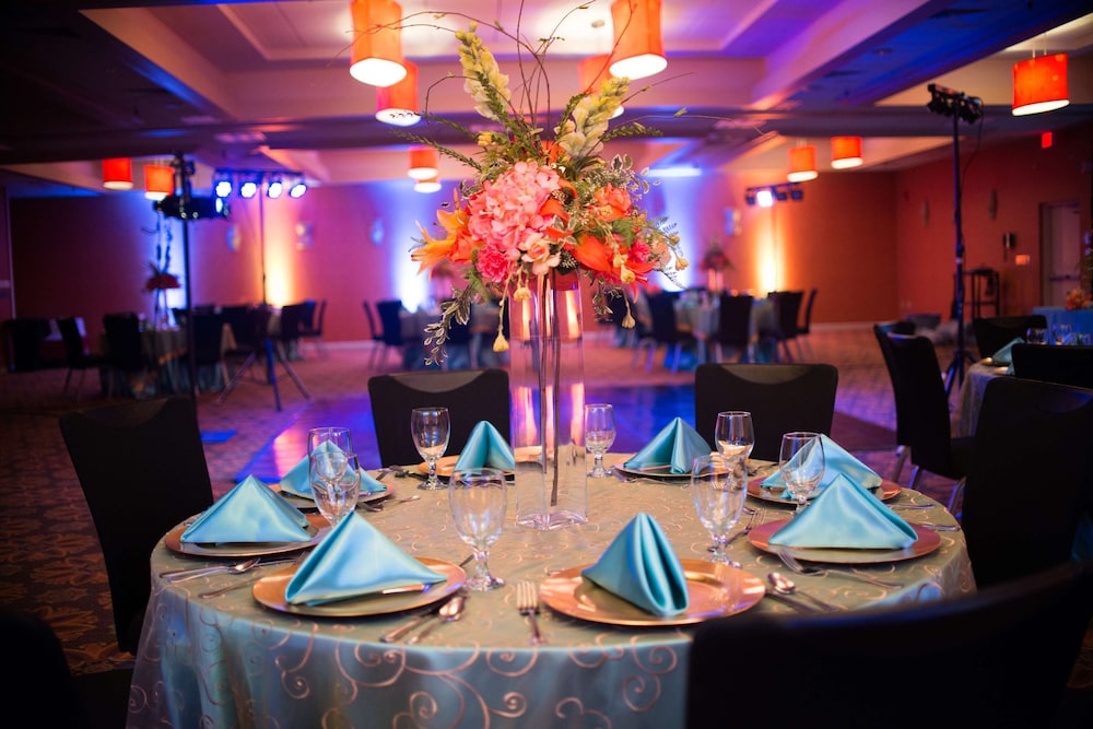 DoubleTree by Hilton Springfield - photo 36