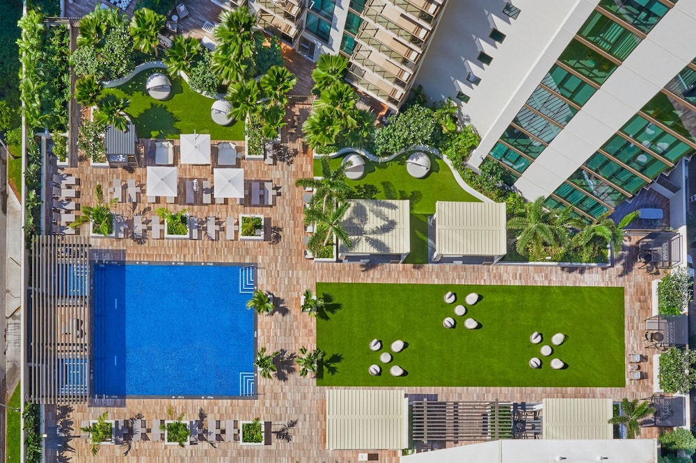 Renaissance Honolulu Hotel & Spa - photo 98
